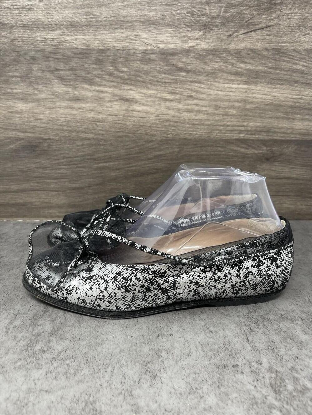 Maud Frizon Shoes Womens Size 6 (37) Black Silver Slip On Flats